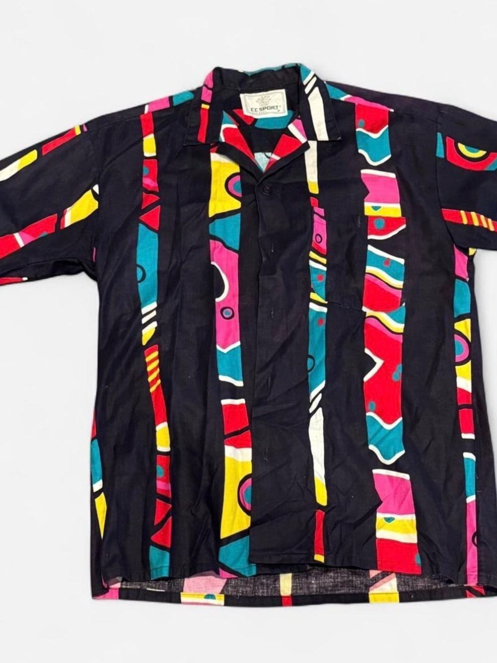 Vintage Men’s Abstract Geometric Button-Up Shirt 80s 90s party